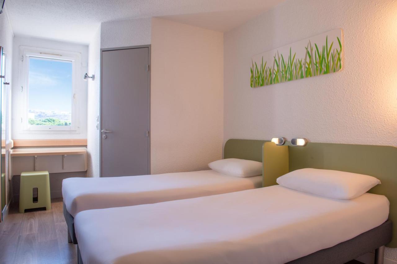 Ibis Budget Marseille Aeroport Provence Vitrolles  Exterior photo