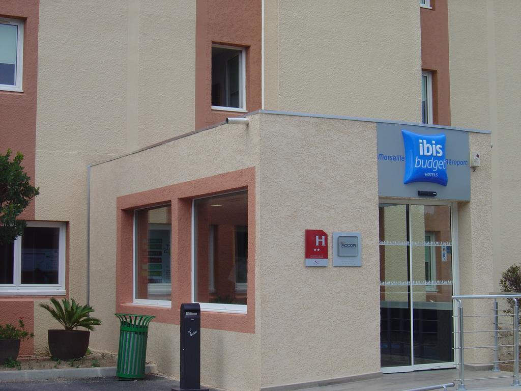 Ibis Budget Marseille Aeroport Provence Vitrolles  Exterior photo