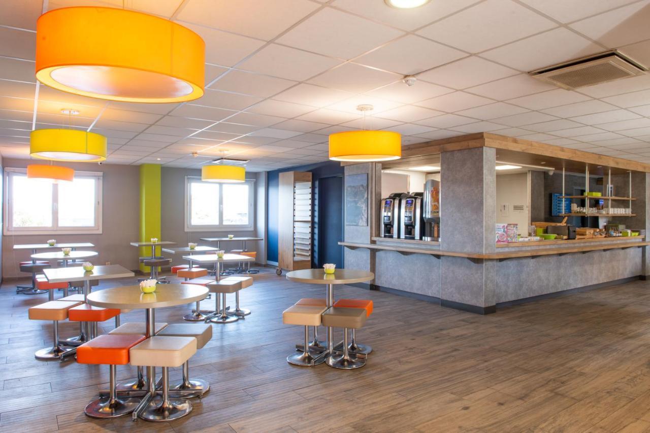 Ibis Budget Marseille Aeroport Provence Vitrolles  Exterior photo